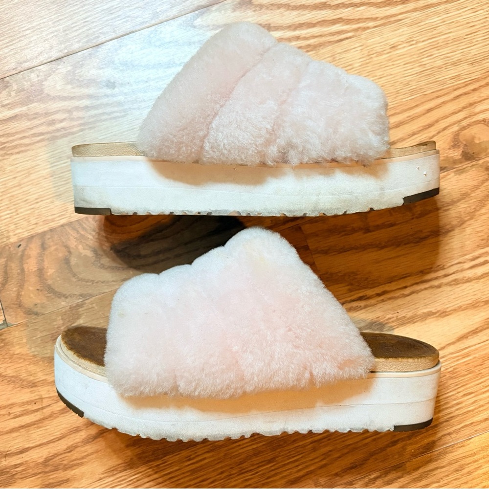UGG Women's Pale Pink Furry Slippers Size 8.5 - Picture 7 of 13